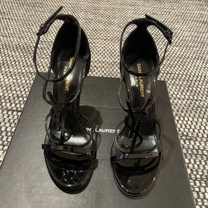 YSL Saint Laurent CASSANDRA SANDALS IN PATENT LEATHER WITH BLACK MONOGRAM